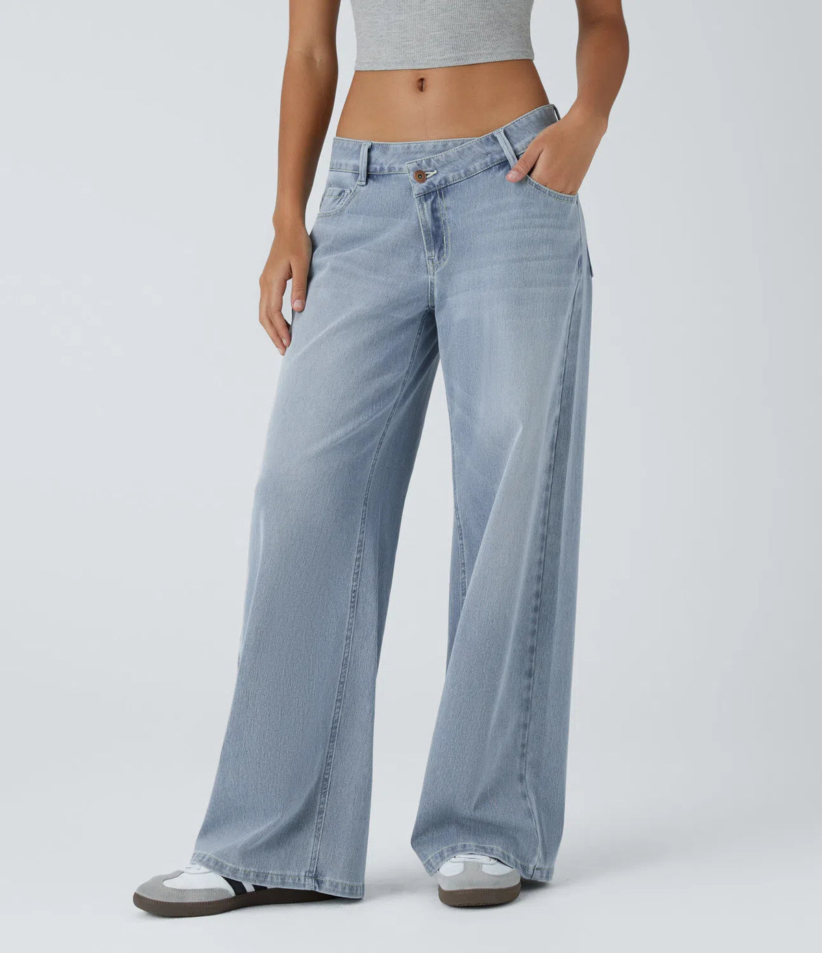 Asymmetric Low-Rise Baggy Wide-Leg Washed Jeans with Zipper Pockets